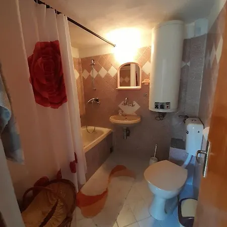 Trakia Affittacamere 2*