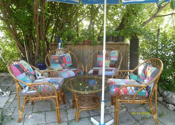 崔凯亚别墅酒店 招待所 2*