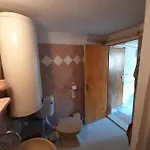 Pensión Trakia 2*